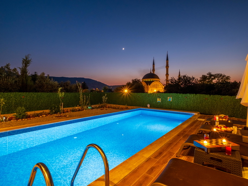  gece  -  Kasım
  | Kalkan Yeşilköy'de Çift Jakuzili 6 Kişilik Villa: Huzurlu Doğa Tatili